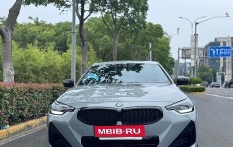 BMW 2 серия, 2022 год, 2 800 000 рублей, 2 фотография