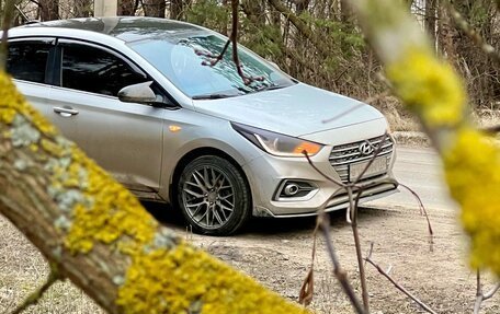 Hyundai Solaris II рестайлинг, 2017 год, 1 550 000 рублей, 17 фотография