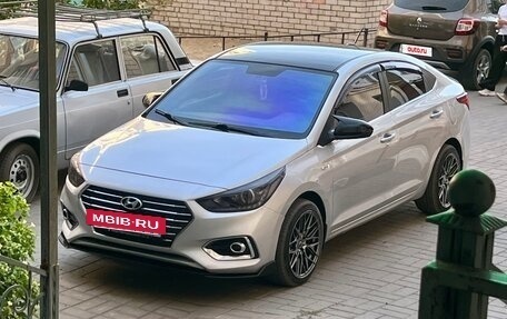 Hyundai Solaris II рестайлинг, 2017 год, 1 550 000 рублей, 28 фотография