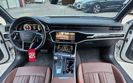 Audi A6, 2021 год, 2 800 000 рублей, 14 фотография