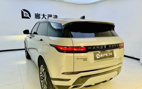 Land Rover Range Rover Evoque II, 2022 год, 2 850 000 рублей, 5 фотография