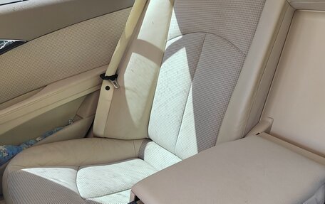 Mercedes-Benz E-Класс, 2004 год, 850 000 рублей, 8 фотография