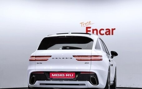 Genesis GV70, 2022 год, 4 246 887 рублей, 4 фотография