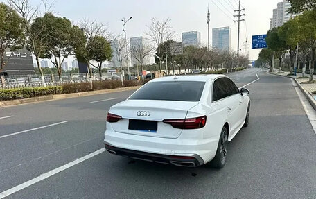 Audi A4, 2022 год, 2 300 035 рублей, 5 фотография