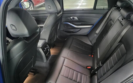 BMW 3 серия, 2022 год, 2 760 000 рублей, 10 фотография