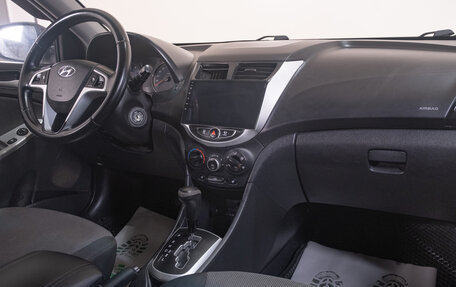 Hyundai Solaris II рестайлинг, 2014 год, 999 000 рублей, 18 фотография