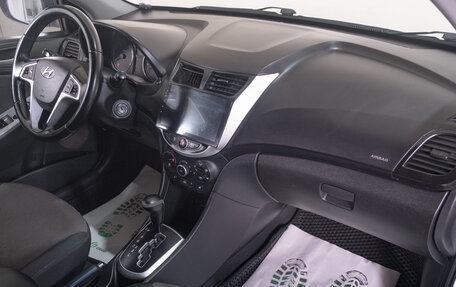 Hyundai Solaris II рестайлинг, 2014 год, 999 000 рублей, 19 фотография