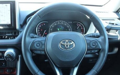 Toyota RAV4, 2021 год, 2 217 000 рублей, 13 фотография