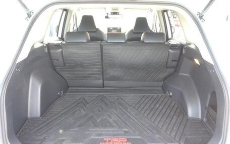 Toyota RAV4, 2021 год, 2 217 000 рублей, 37 фотография