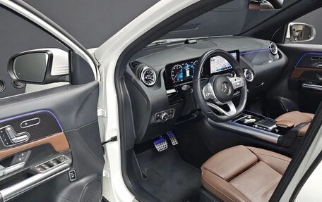 Mercedes-Benz GLA, 2021 год, 3 000 000 рублей, 7 фотография