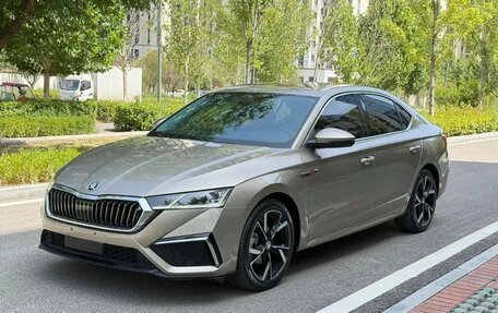 Skoda Octavia IV, 2021 год, 1 800 000 рублей, 2 фотография