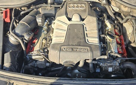 Audi A8, 2011 год, 1 160 000 рублей, 13 фотография