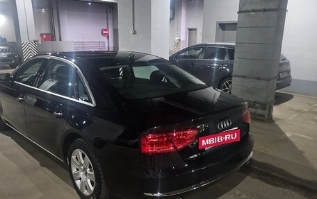 Audi A8, 2011 год, 1 160 000 рублей, 17 фотография