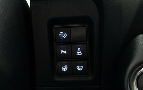 Toyota Land Cruiser Prado 150 рестайлинг 2, 2019 год, 3 989 898 рублей, 22 фотография
