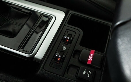 Toyota Land Cruiser Prado 150 рестайлинг 2, 2019 год, 3 989 898 рублей, 21 фотография