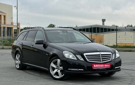 Mercedes-Benz E-Класс, 2011 год, 1 350 000 рублей, 1 фотография