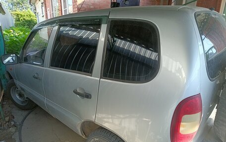 Chevrolet Niva I рестайлинг, 2003 год, 349 000 рублей, 7 фотография