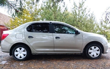 Renault Logan II, 2015 год, 760 000 рублей, 6 фотография