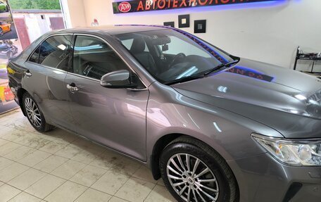 Toyota Camry, 2015 год, 2 380 000 рублей, 10 фотография