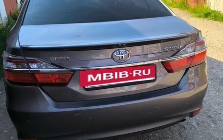 Toyota Camry, 2015 год, 2 380 000 рублей, 8 фотография