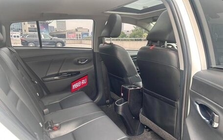 Toyota Yaris, 2022 год, 1 223 023 рублей, 12 фотография
