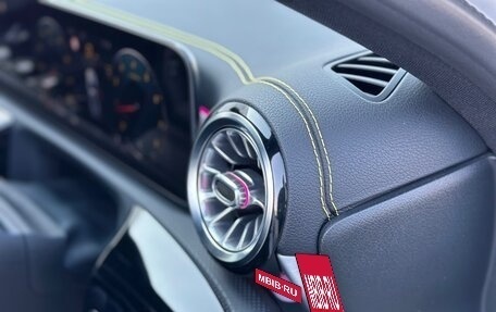 Mercedes-Benz A-Класс, 2018 год, 2 100 000 рублей, 20 фотография