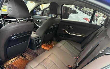 BMW 3 серия, 2021 год, 2 750 000 рублей, 3 фотография