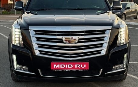 Cadillac Escalade IV, 2015 год, 4 000 000 рублей, 2 фотография