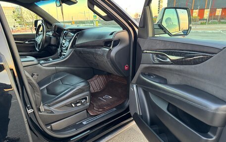 Cadillac Escalade IV, 2015 год, 4 000 000 рублей, 22 фотография
