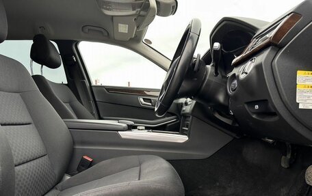 Mercedes-Benz E-Класс, 2011 год, 1 350 000 рублей, 20 фотография