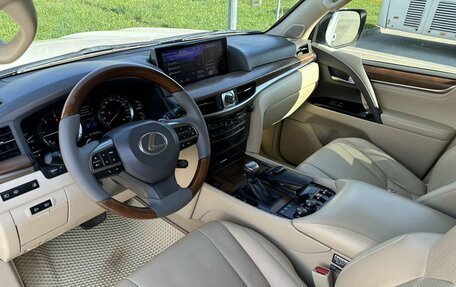 Lexus LX III, 2016 год, 5 350 000 рублей, 19 фотография