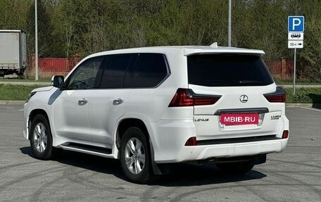 Lexus LX III, 2016 год, 5 350 000 рублей, 5 фотография