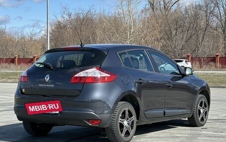 Renault Megane III, 2012 год, 899 000 рублей, 8 фотография