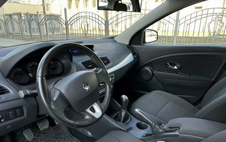 Renault Megane III, 2012 год, 899 000 рублей, 16 фотография