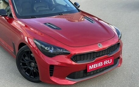 KIA Stinger I, 2018 год, 2 490 000 рублей, 2 фотография