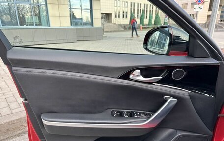 KIA Stinger I, 2018 год, 2 490 000 рублей, 15 фотография