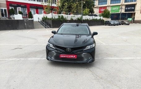 Toyota Camry, 2019 год, 2 890 000 рублей, 1 фотография