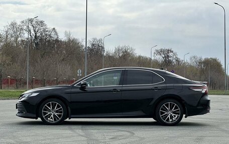Toyota Camry, 2021 год, 3 250 000 рублей, 4 фотография