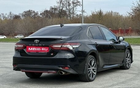 Toyota Camry, 2021 год, 3 250 000 рублей, 7 фотография