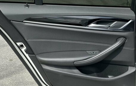 BMW 5 серия, 2017 год, 2 990 000 рублей, 19 фотография