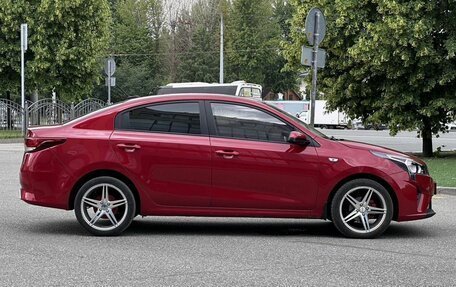 KIA Rio IV, 2021 год, 1 370 000 рублей, 8 фотография