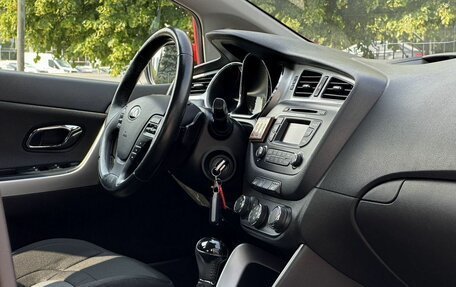 KIA cee'd III, 2014 год, 1 480 000 рублей, 30 фотография
