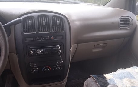 Chrysler Voyager IV, 2002 год, 280 000 рублей, 18 фотография