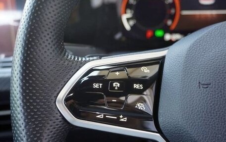 Volkswagen Golf VIII, 2021 год, 1 407 000 рублей, 14 фотография
