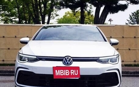 Volkswagen Golf VIII, 2021 год, 1 407 000 рублей, 2 фотография