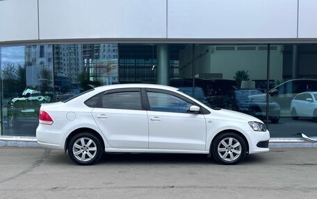 Volkswagen Polo VI (EU Market), 2013 год, 615 000 рублей, 4 фотография