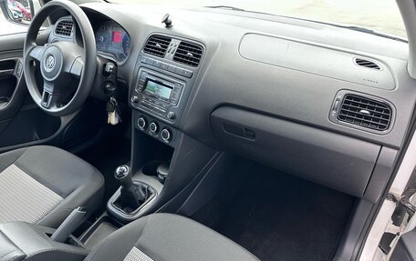 Volkswagen Polo VI (EU Market), 2013 год, 615 000 рублей, 15 фотография