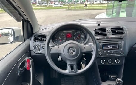 Volkswagen Polo VI (EU Market), 2013 год, 615 000 рублей, 11 фотография
