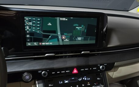 KIA Carnival III, 2021 год, 2 385 000 рублей, 19 фотография