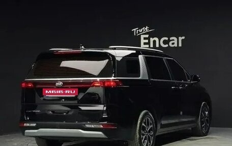 KIA Carnival III, 2021 год, 2 385 000 рублей, 3 фотография